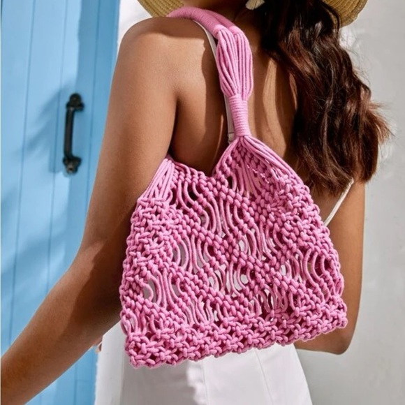 New pink crochet hollow out bag - Picture 1 of 9
